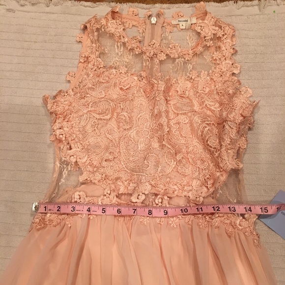 Blush floor-length floral lace dress - Picture 6 of 8